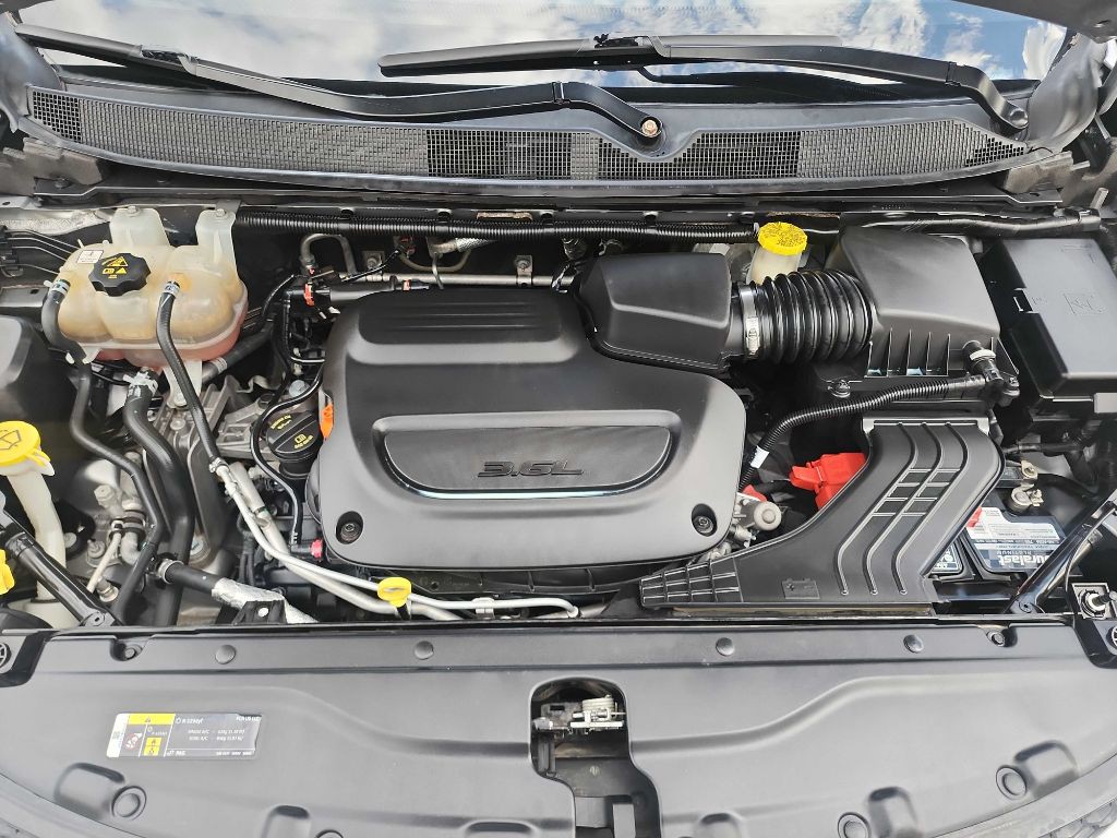 2020 Chrysler Voyager Image 36