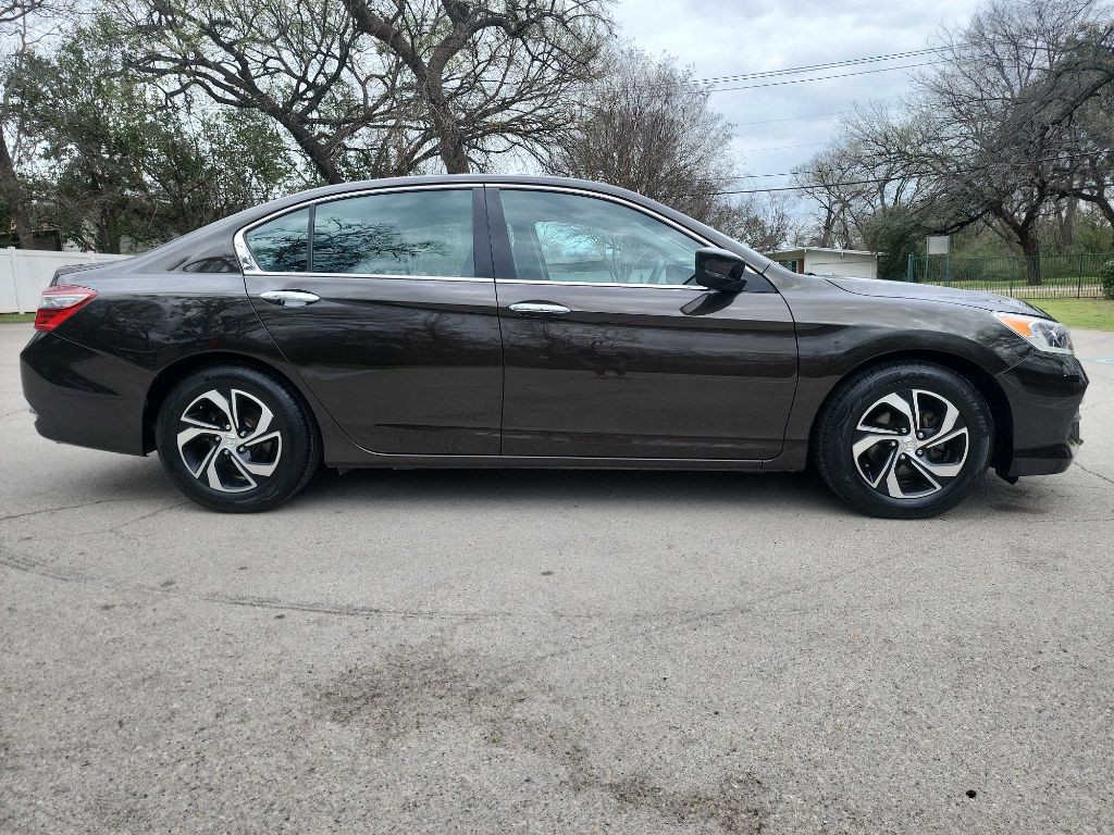 2016 Honda Accord Image 10