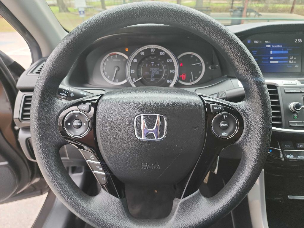 2016 Honda Accord Image 15