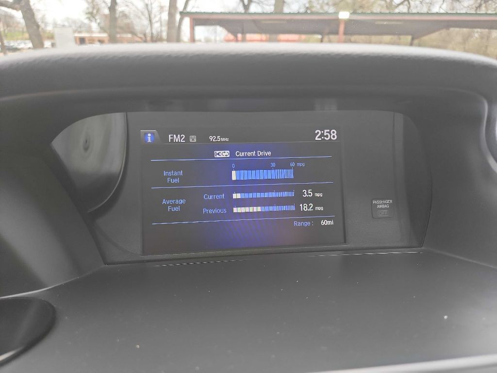 2016 Honda Accord Image 25