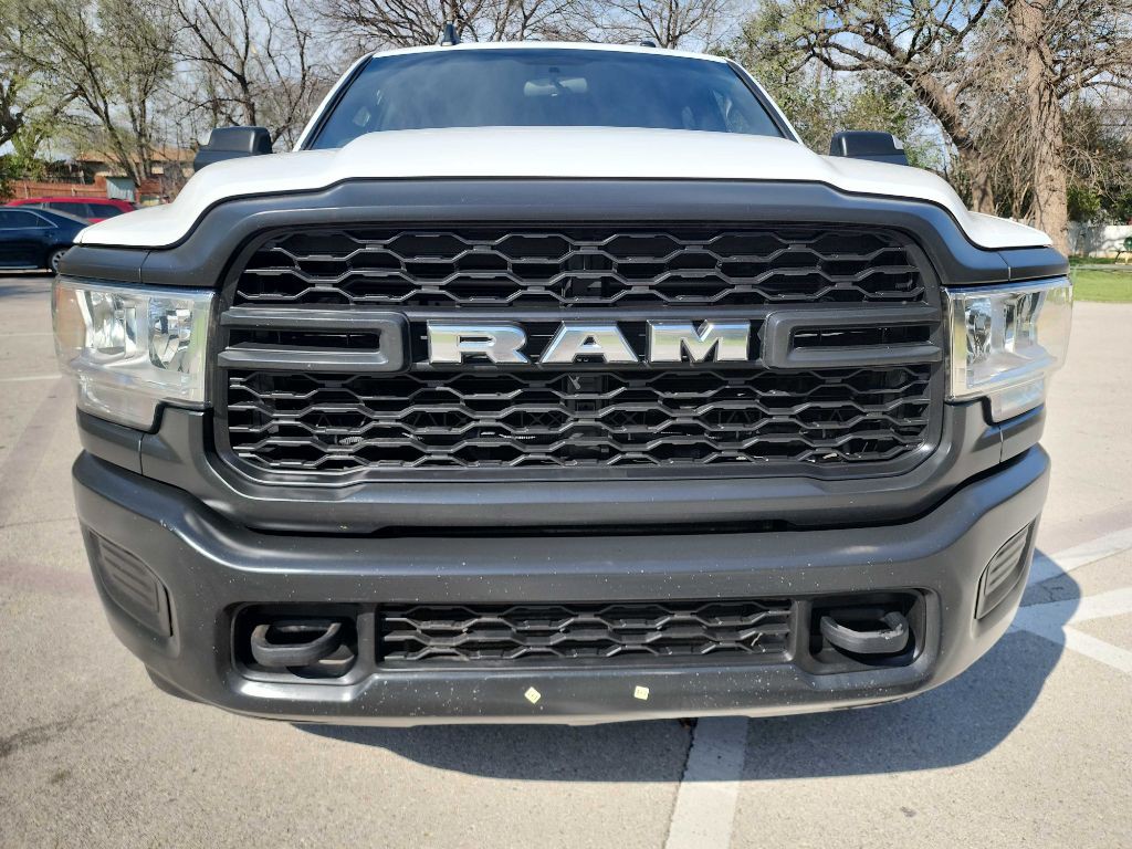 2022 RAM 2500 Image 2