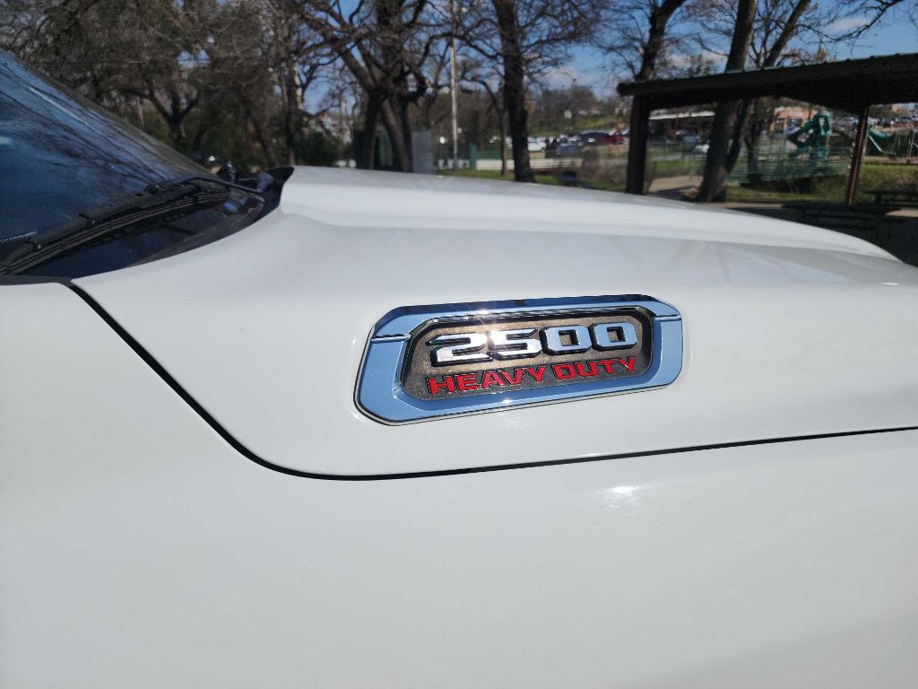 2022 RAM 2500 Image 15