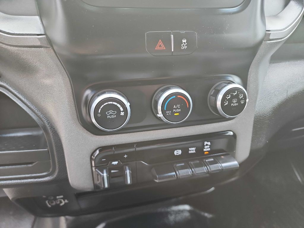 2022 RAM 2500 Image 24
