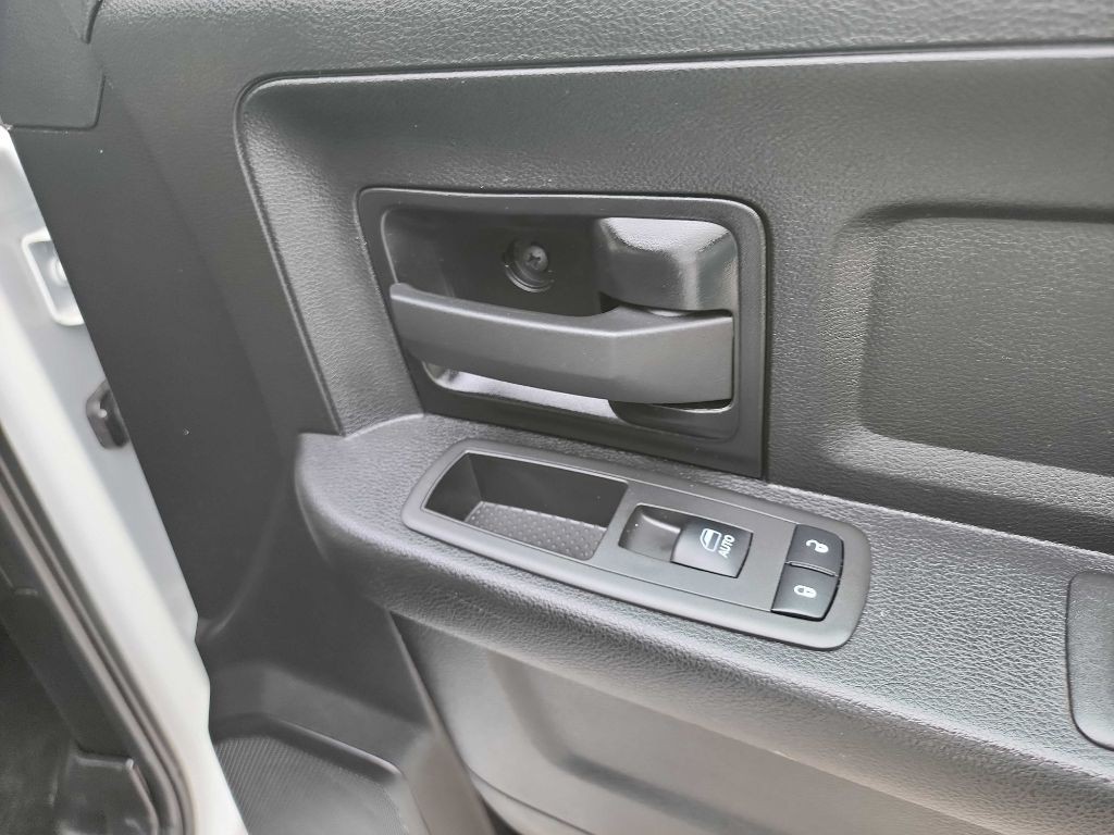 2022 RAM 2500 Image 37