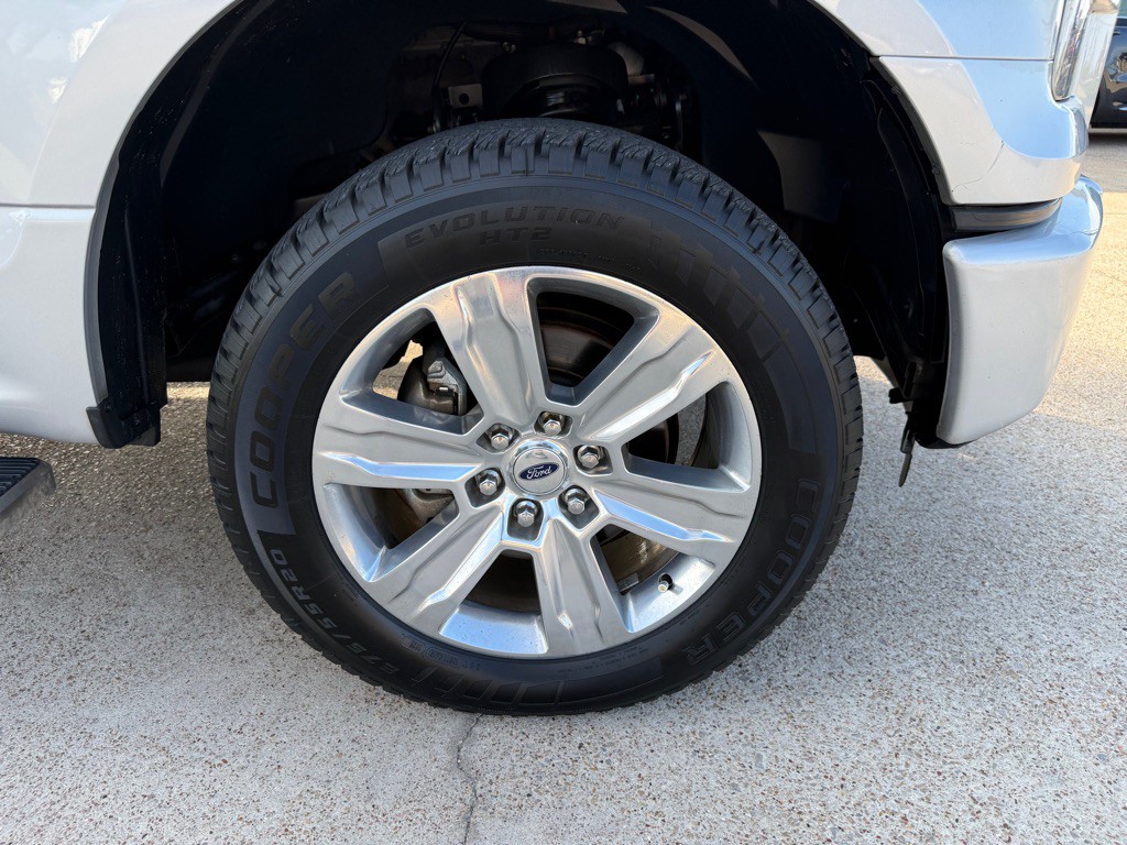 2016 Ford F-150 Image 12