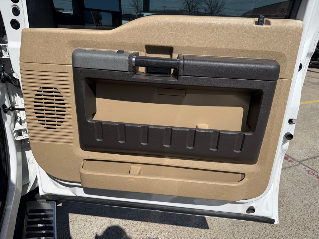 2013 Ford F-250 Image 26