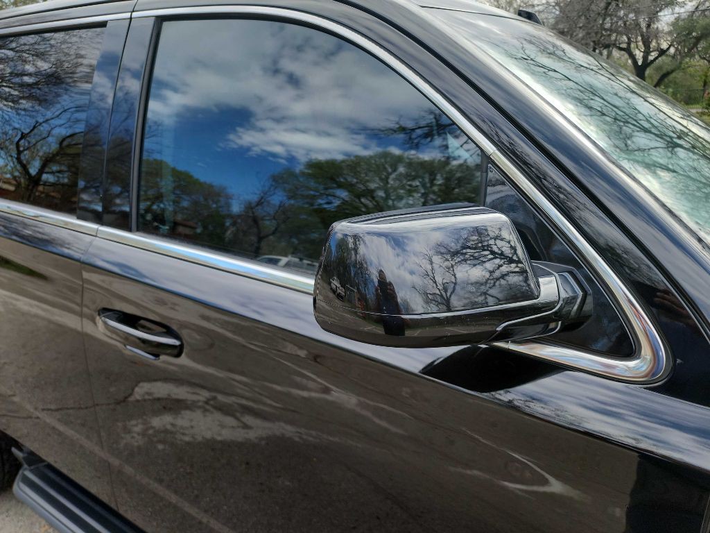 2019 Chevrolet Tahoe Image 13