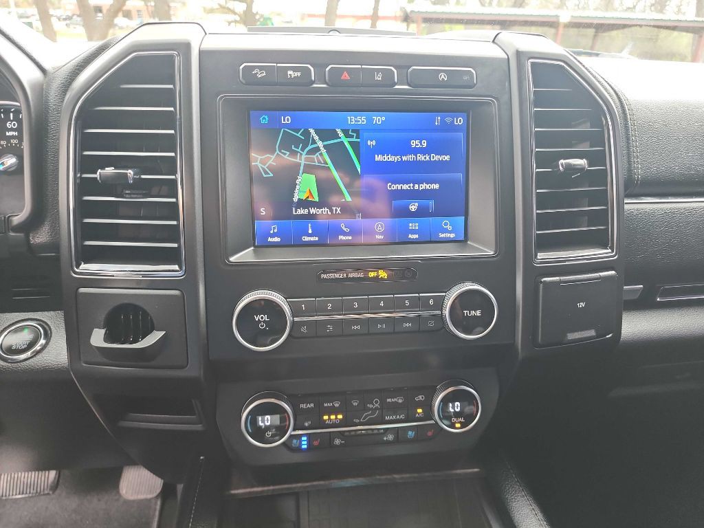 2020 Ford Expedition Image 24