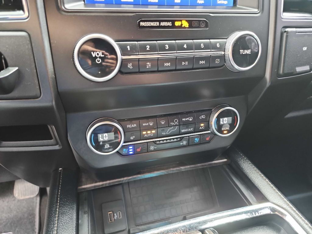 2020 Ford Expedition Image 26