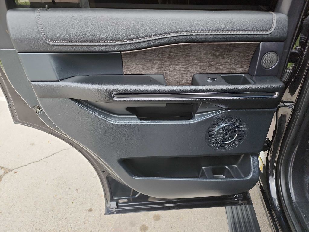 2020 Ford Expedition Image 29