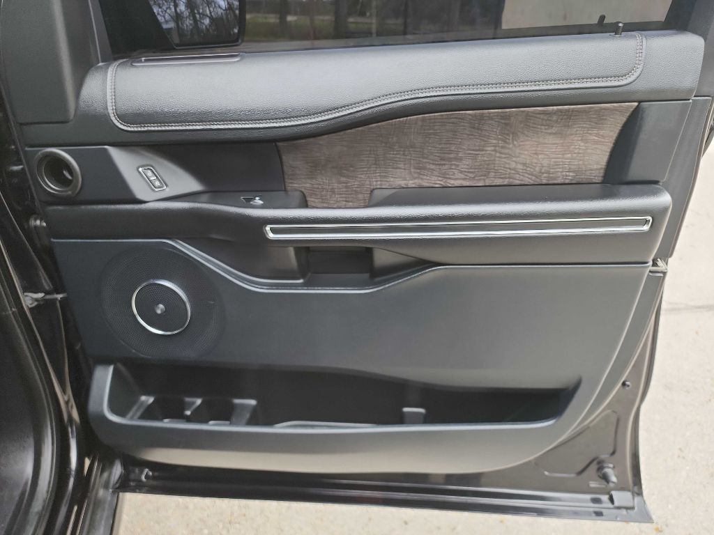 2020 Ford Expedition Image 39