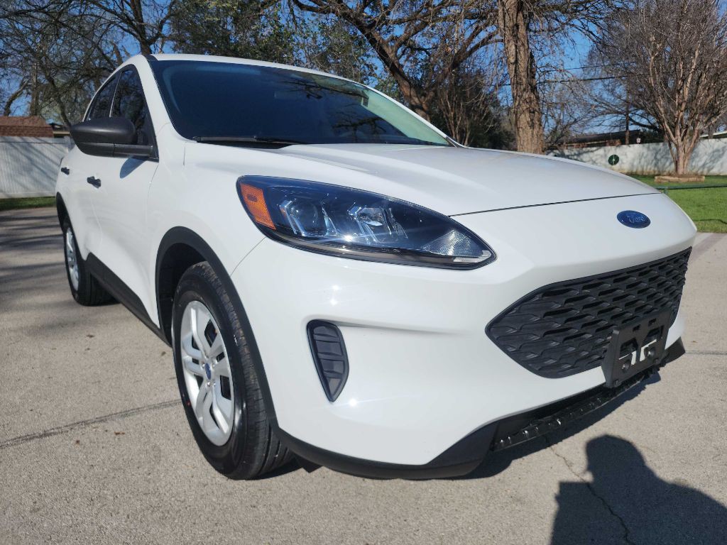 2022 Ford Escape Image 1