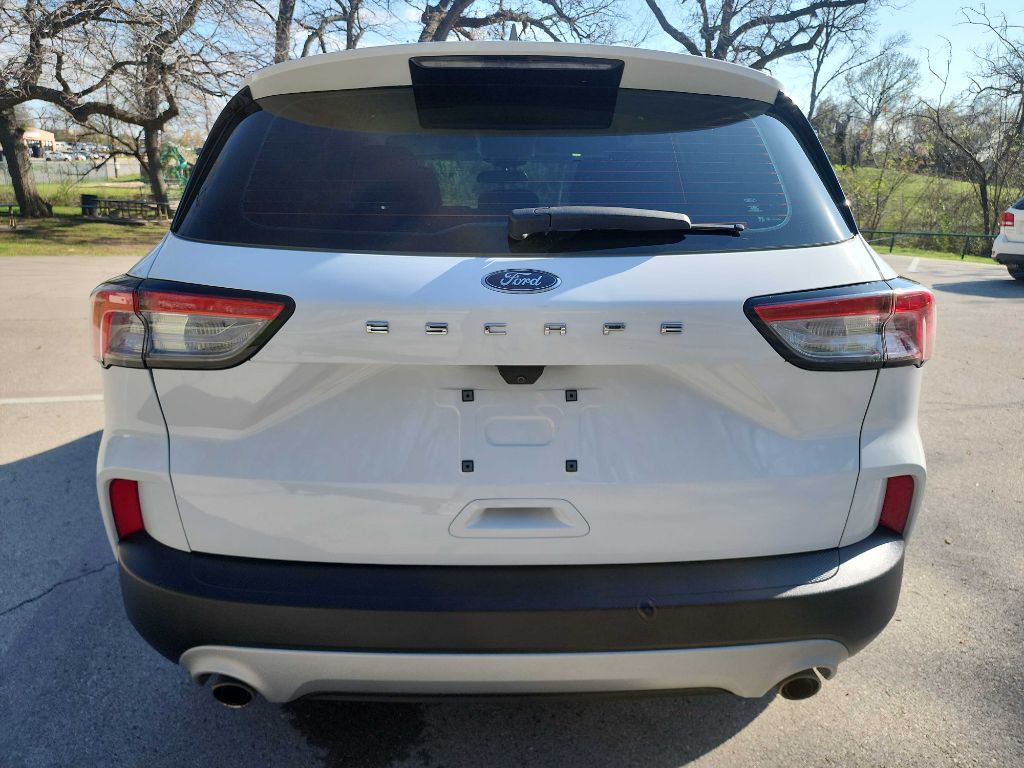 2022 Ford Escape Image 6