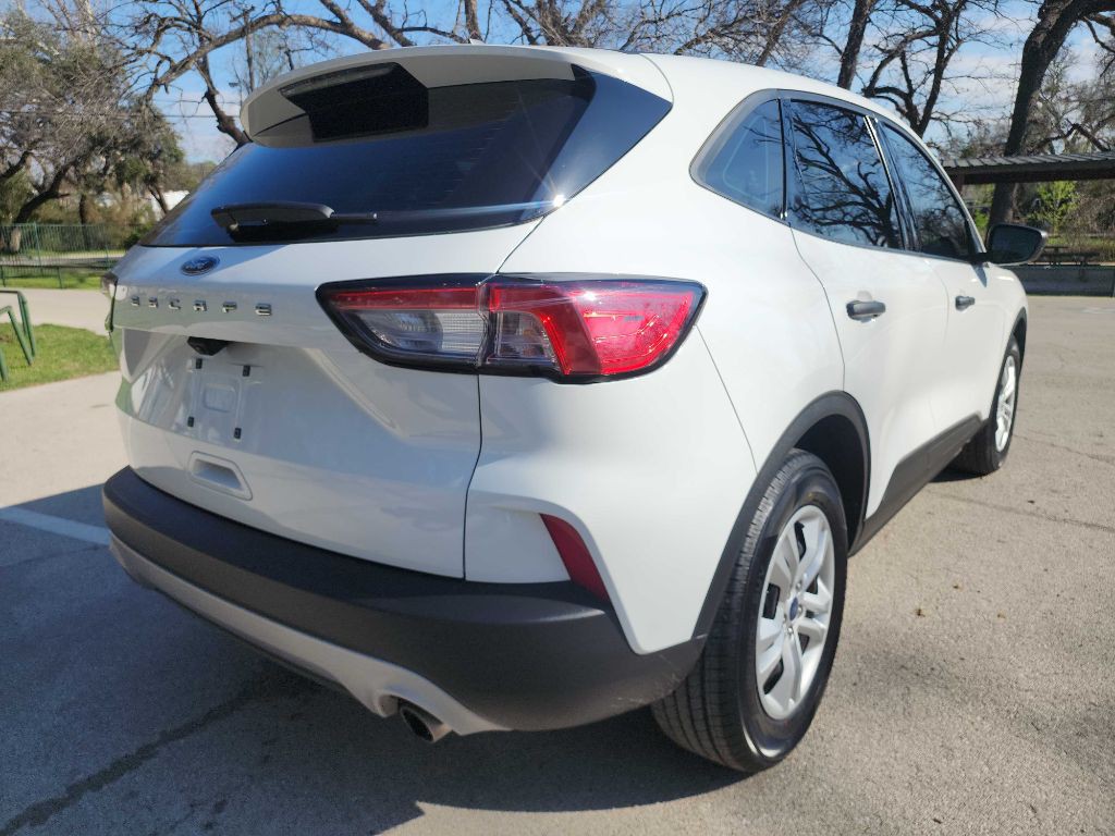 2022 Ford Escape Image 8