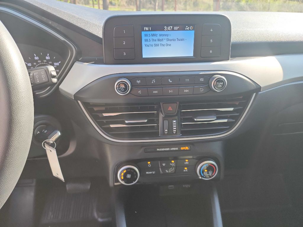 2022 Ford Escape Image 21