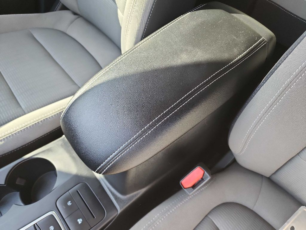 2022 Ford Escape Image 25