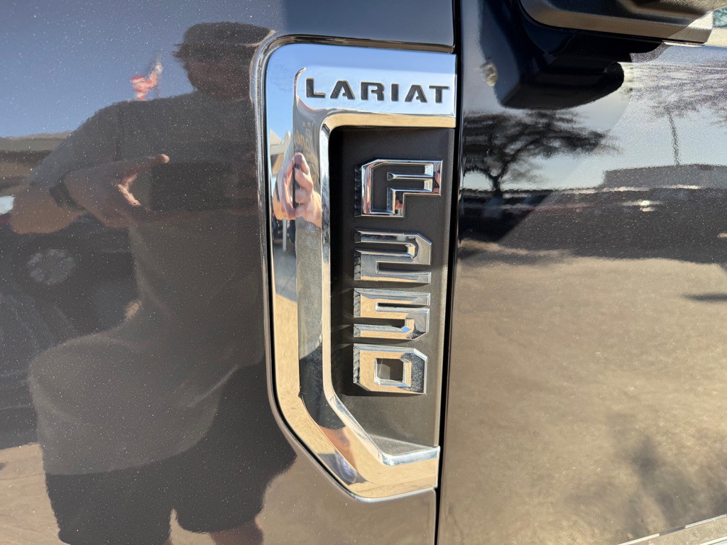 2021 Ford F-250 Image 12