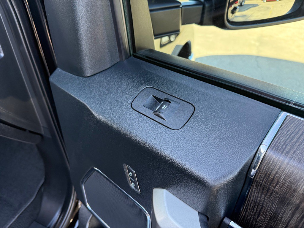 2021 Ford F-250 Image 27