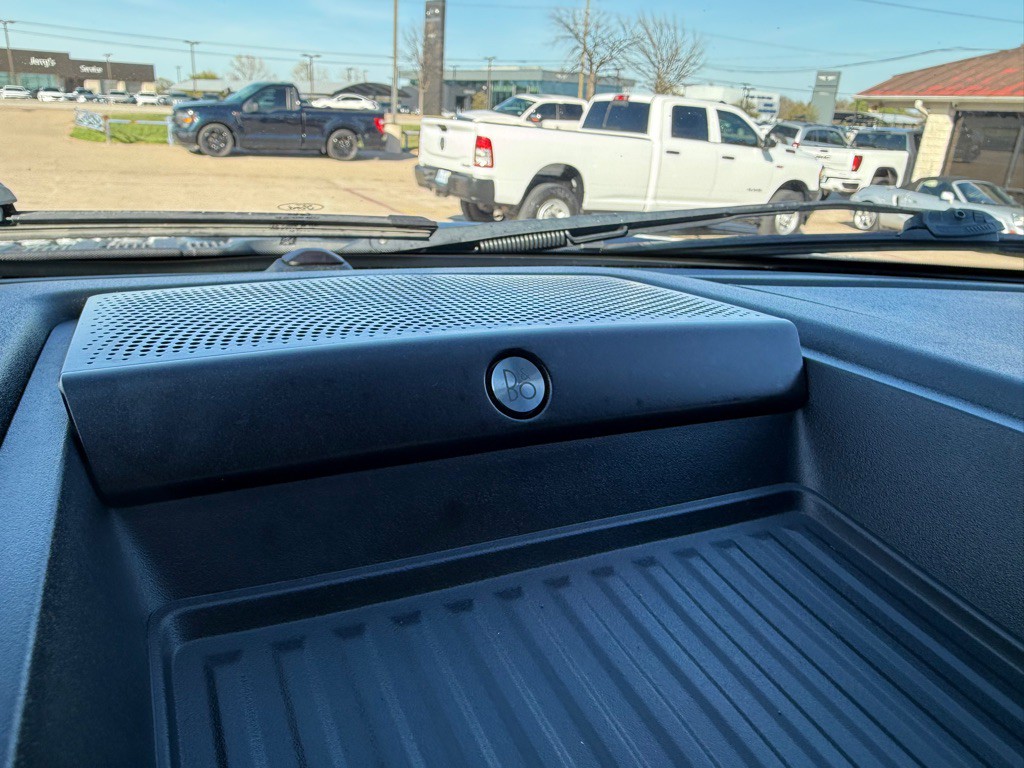 2021 Ford F-250 Image 38