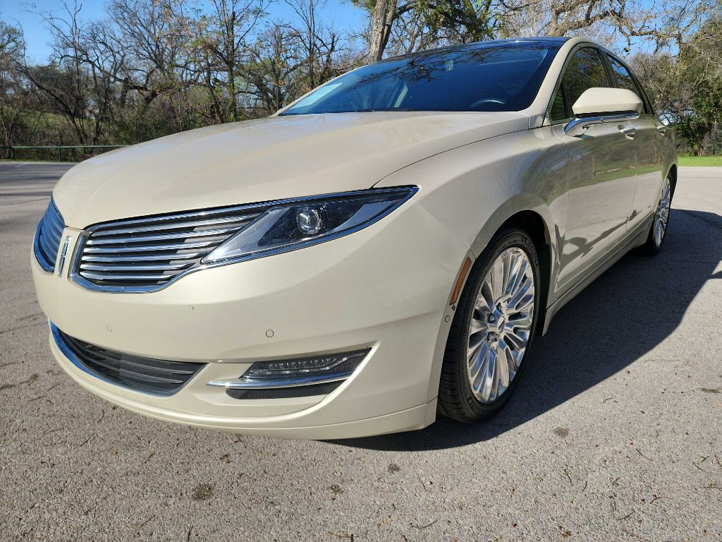 2015 Lincoln MKZ Image 3