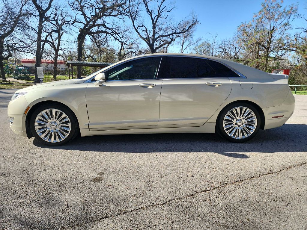 2015 Lincoln MKZ Image 4