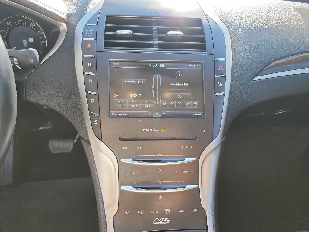 2015 Lincoln MKZ Image 21