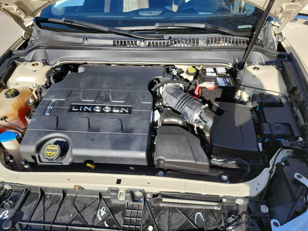 2015 Lincoln MKZ Image 36