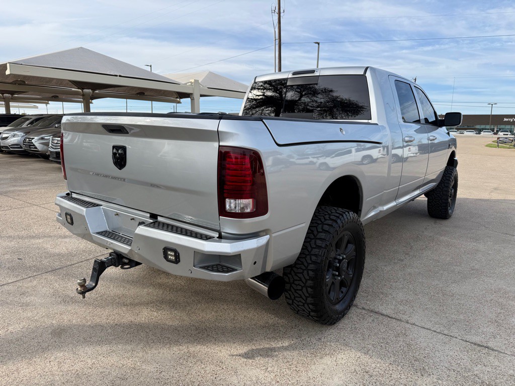 2018 RAM 2500 Image 7