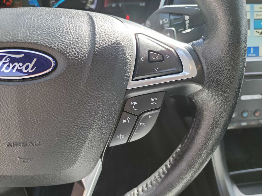 2017 Ford Fusion Image 15