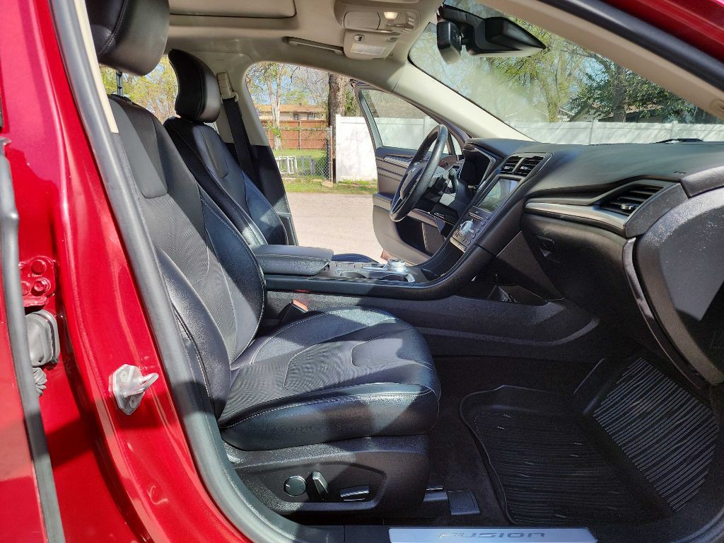 2017 Ford Fusion Image 36