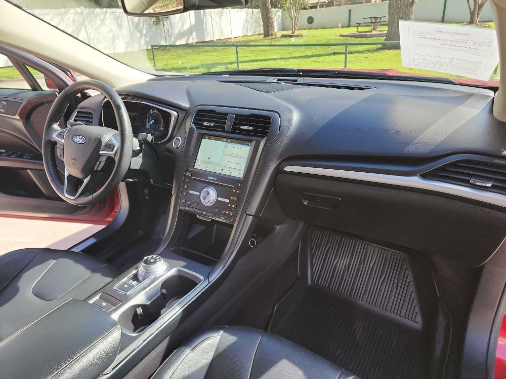 2017 Ford Fusion Image 37