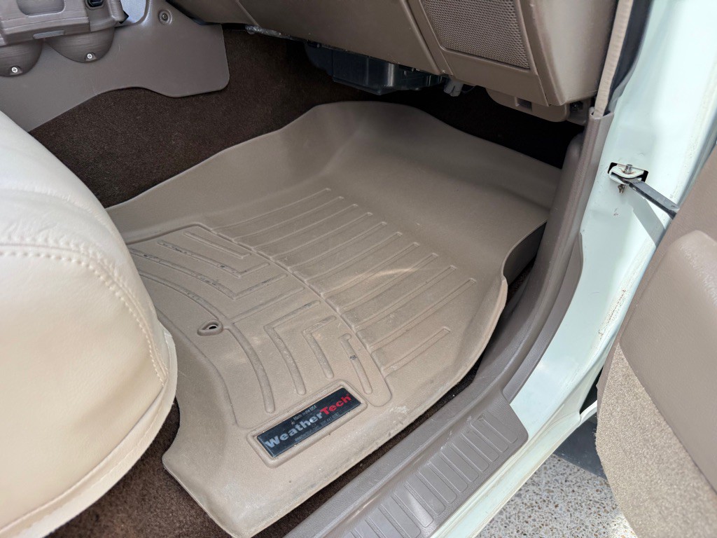 1997 Toyota Land Cruiser Image 23