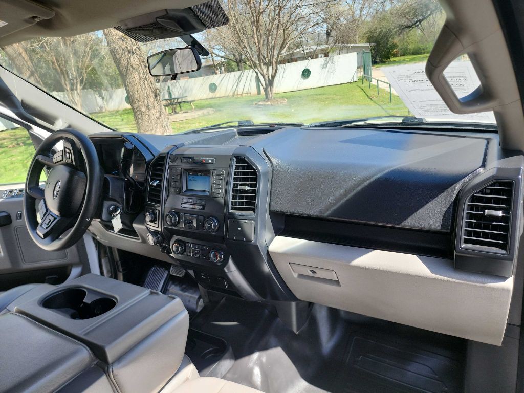 2019 Ford F-150 Image 38