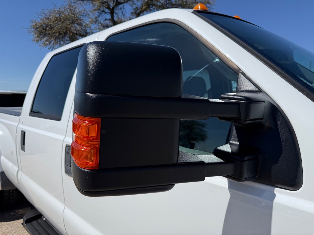 2011 Ford F-350 Image 9