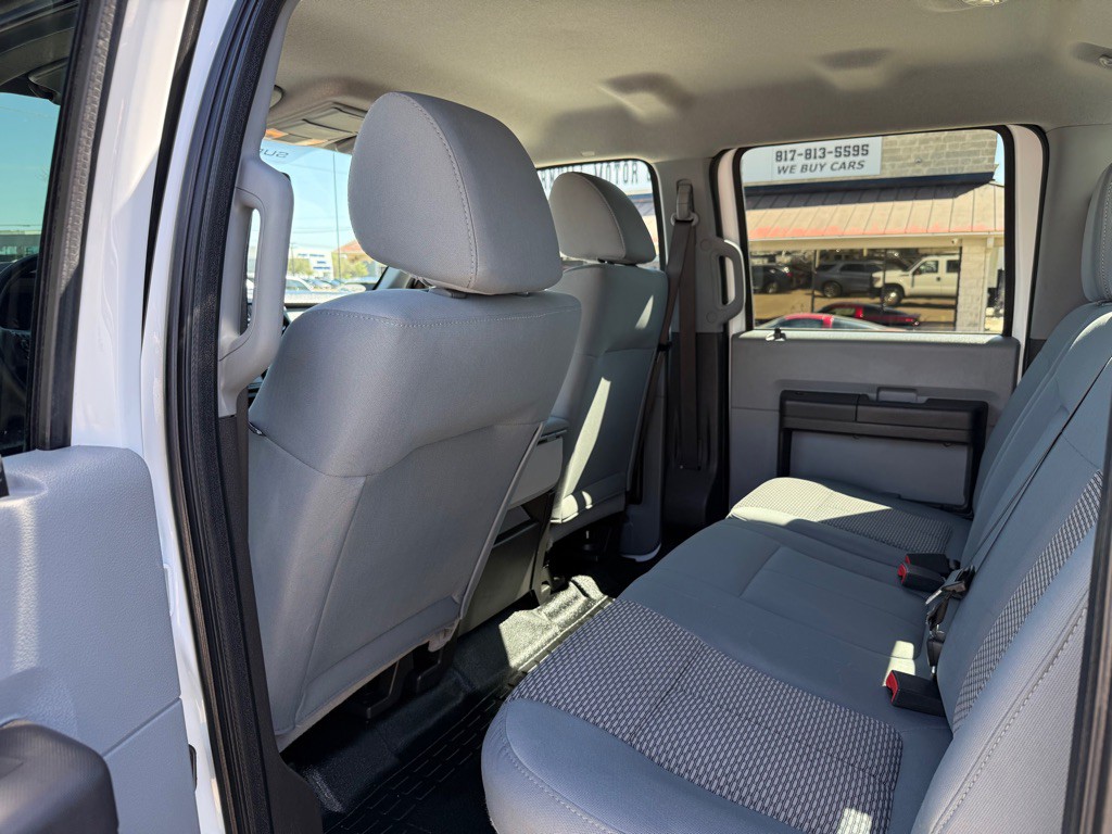 2011 Ford F-350 Image 14