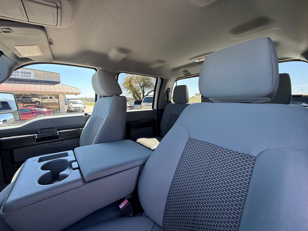 2011 Ford F-350 Image 17