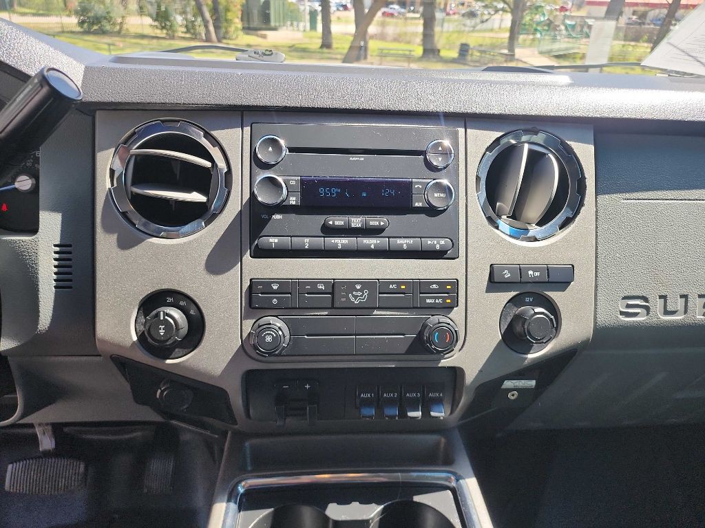 2012 Ford F-350 Image 24