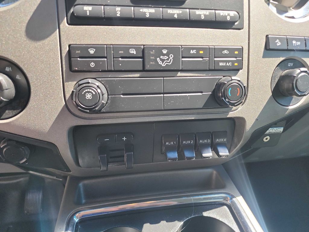 2012 Ford F-350 Image 26