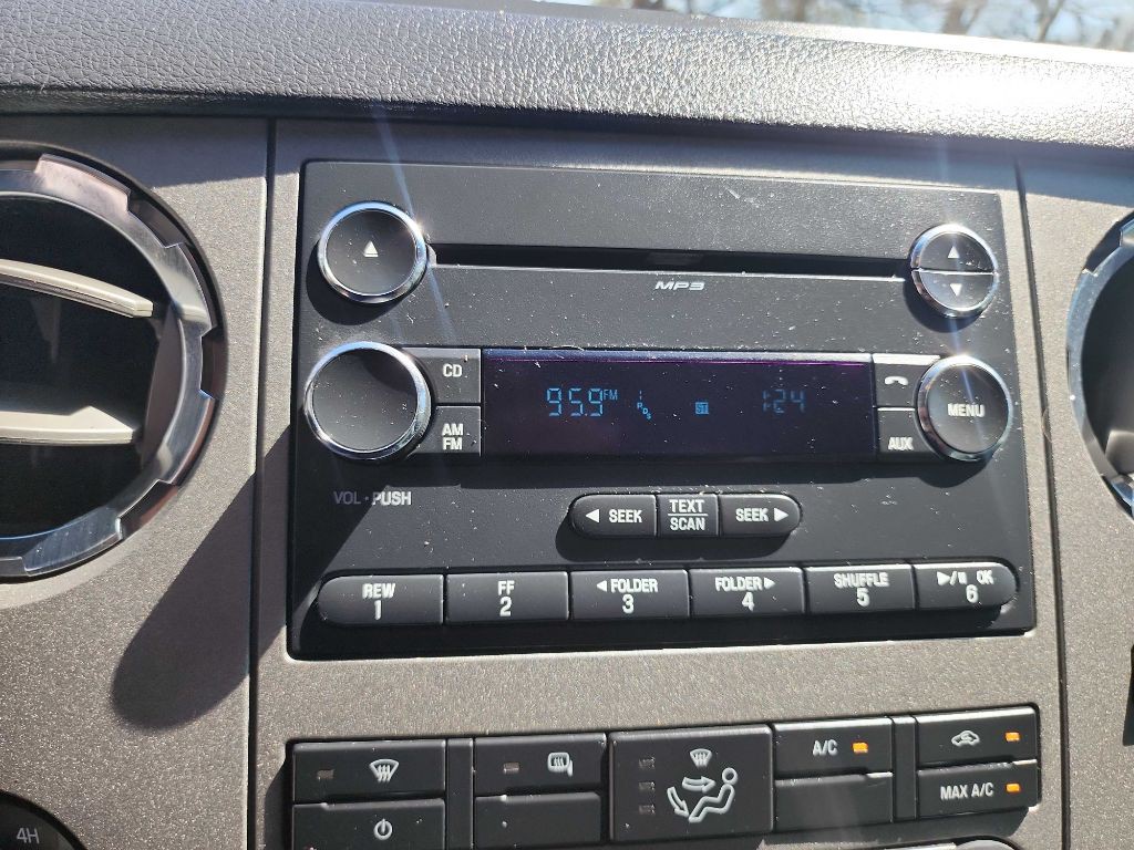 2012 Ford F-350 Image 27