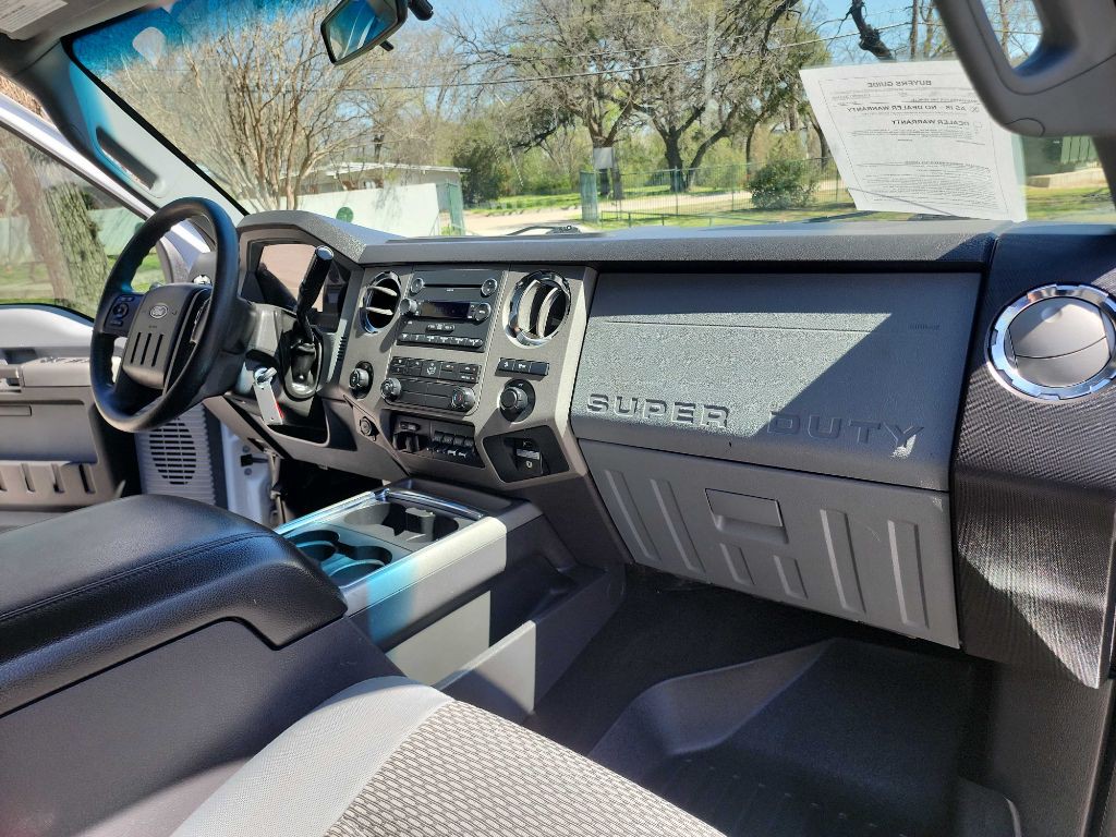 2012 Ford F-350 Image 40
