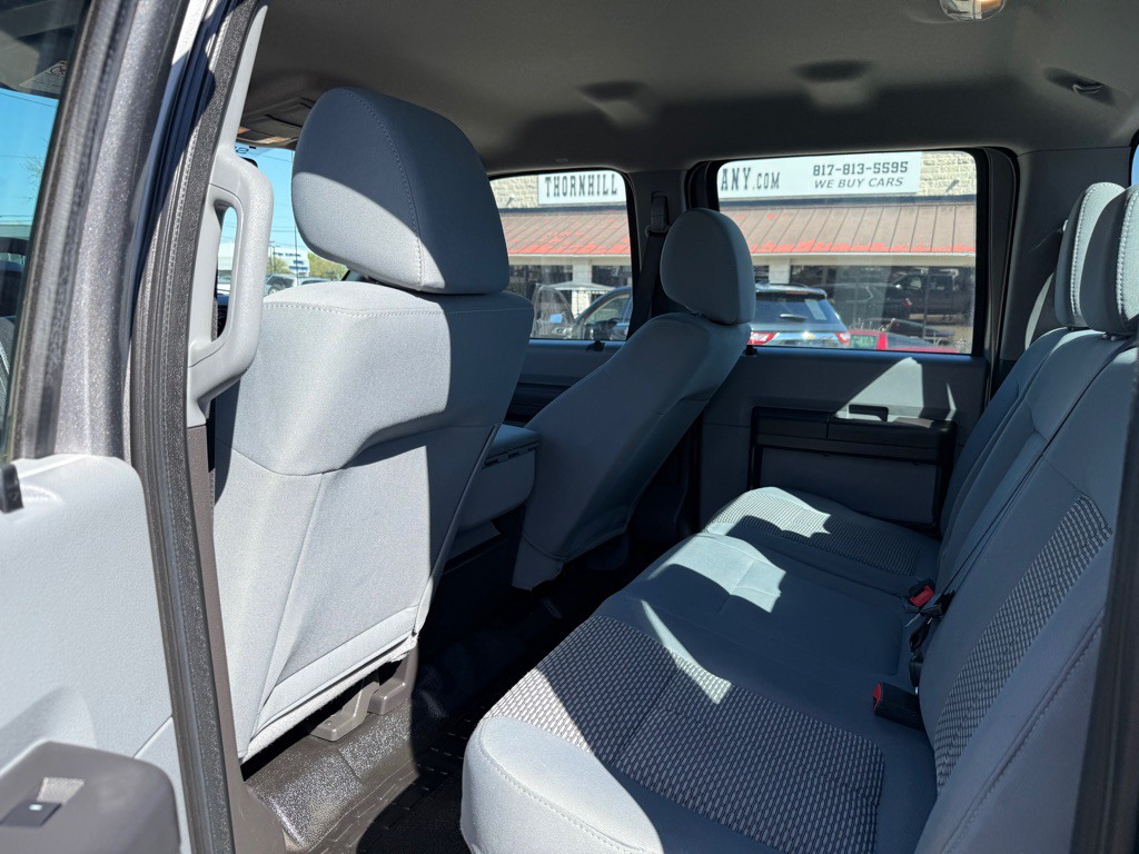 2011 Ford F-250 Image 16