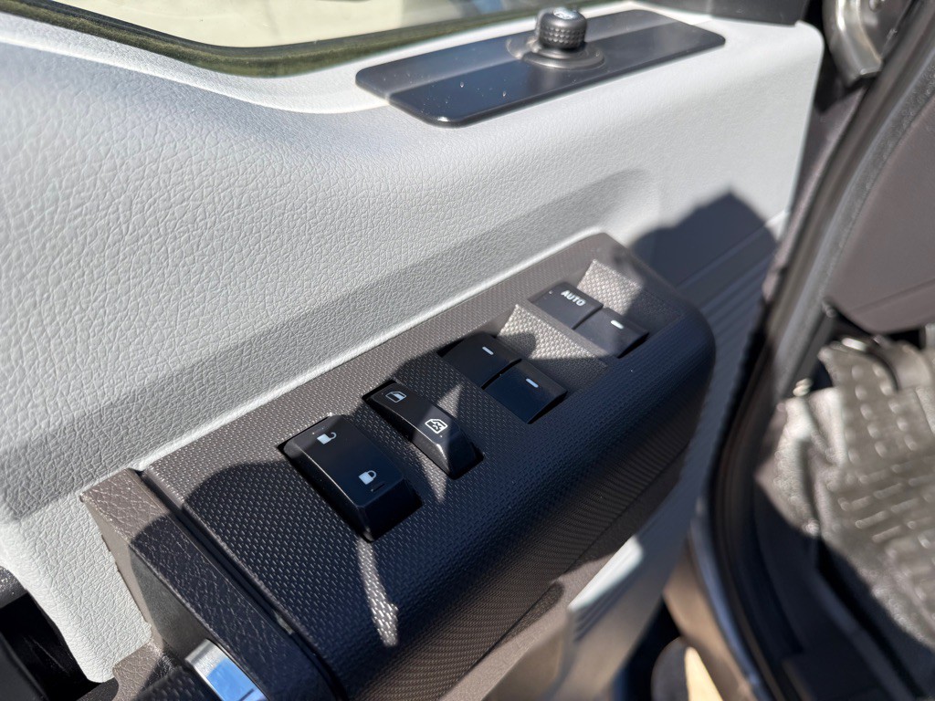 2011 Ford F-250 Image 21