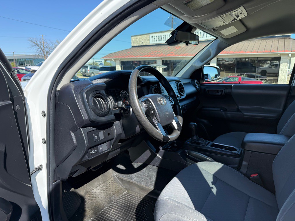 2023 Toyota Tacoma Image 14