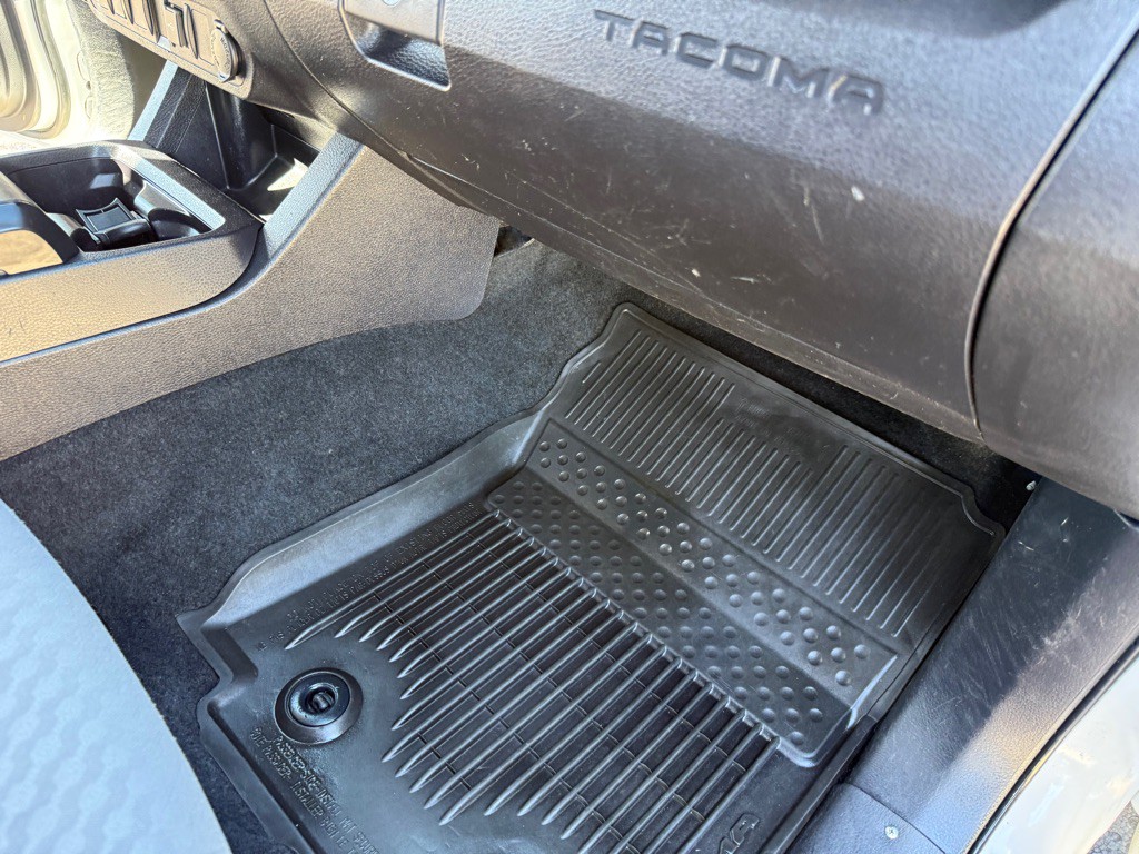 2023 Toyota Tacoma Image 22
