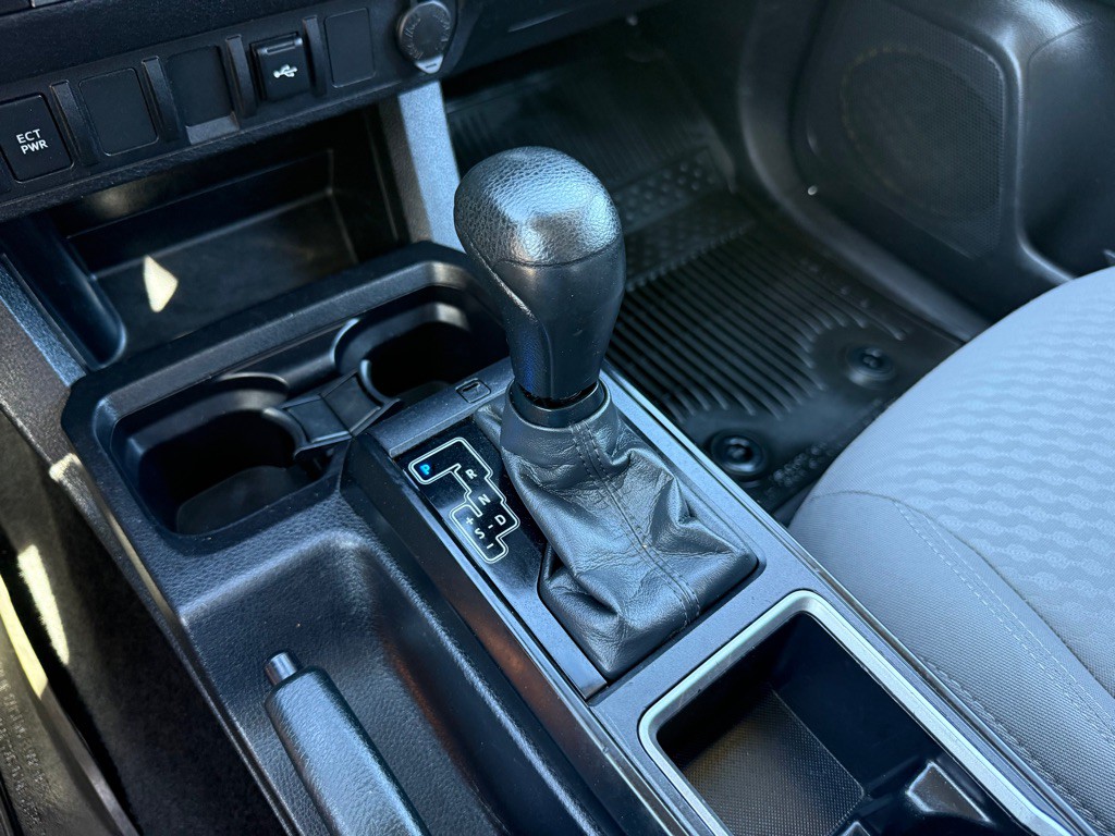 2023 Toyota Tacoma Image 25