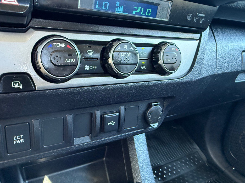 2023 Toyota Tacoma Image 26