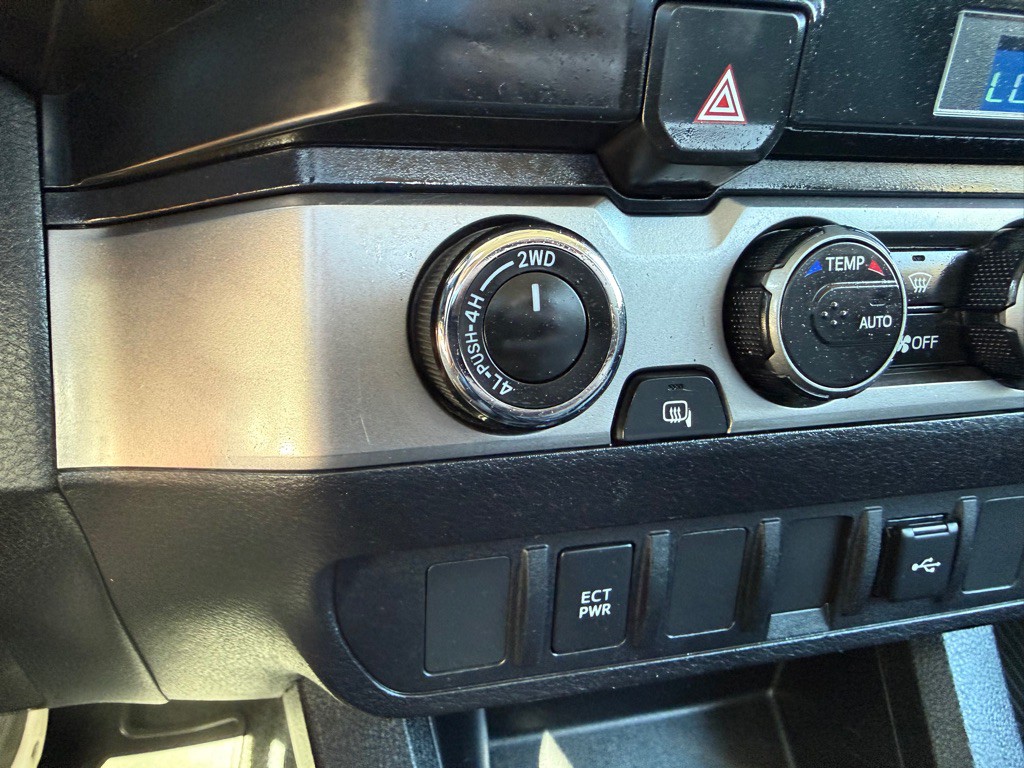 2023 Toyota Tacoma Image 27