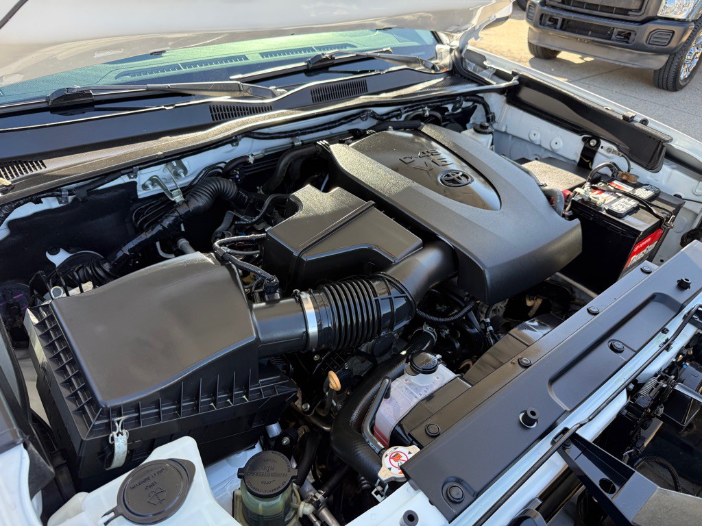 2023 Toyota Tacoma Image 33