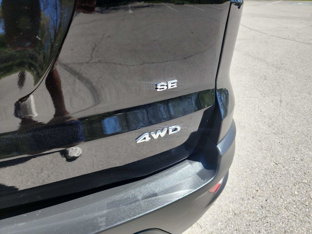 2020 Ford Econoline Image 8