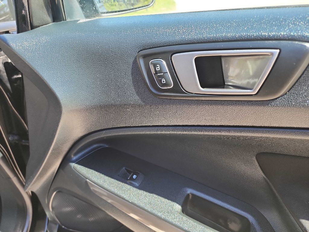 2020 Ford Econoline Image 32